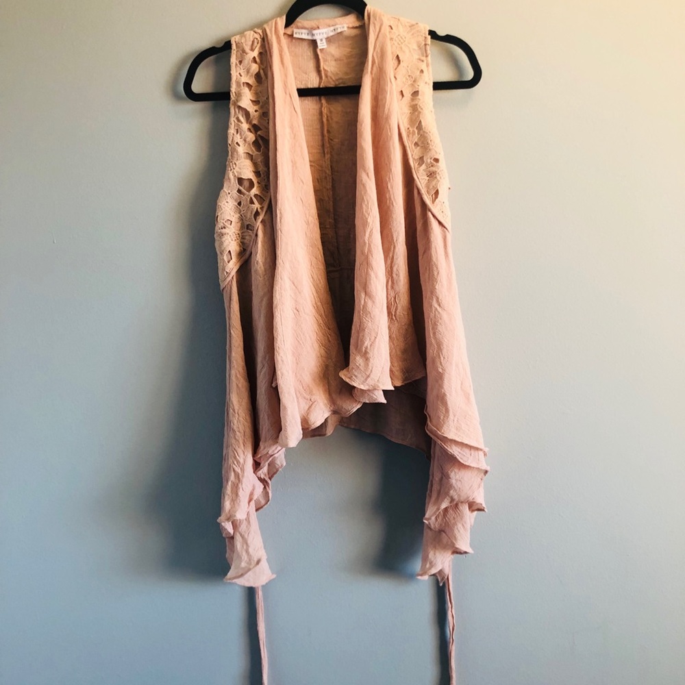 Light pink cotton vest!